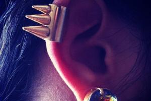 Gold Spike Ear Cuff