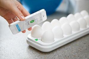 Egg Minder: Smartphone-Enabled Egg Tray Tells When You Need More Eggs