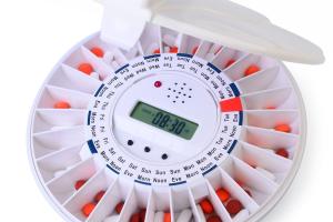 Ivation Automatic Pill Dispenser