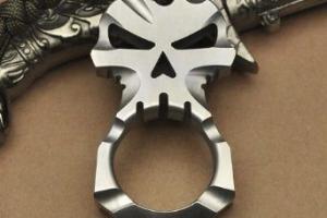 Tooto Skull Skeleton Pendant for Self-Defense