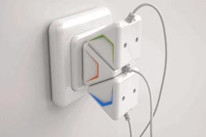 Multi-Plug Triangular Adapter