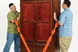 Forearm Forklift Straps Help with Heavy Lifting