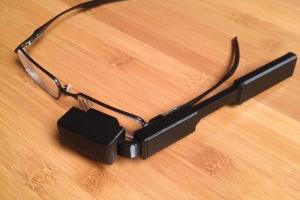 DIY 3D-printed Raspberry Pi-powered Google Glass