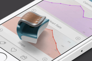 FLIP for Your Ear: Tracks Activity, Calories, Heart Rate