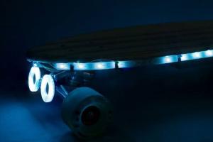 Trinket NeoPixel LED Longboard for Nighttime Action