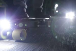 Skate Ray: Rechargeable Headlight for Skateboards