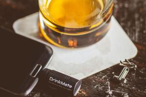DrinkMate Android Smartphone Breathalyzer