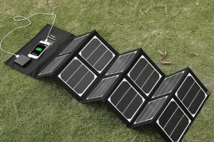 Poweradd Foldable Solar Charger + DC Output