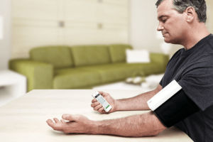 Qardio Qardioarm Wireless Blood Pressure Monitor [iOS]