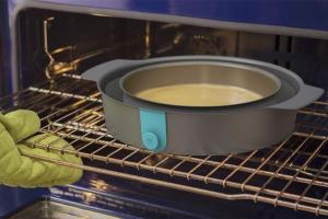 Basin Leak-proof Cheesecake Pan Simplifies Baking