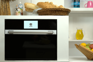 MAID Oven: Smart Kitchen Assistant
