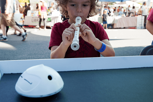 Wigl: Musical, Educational Robot for Kids