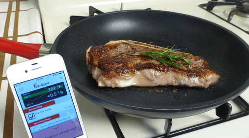 Pantelligent: Smart Frying Pan Provides Real-time Guidance