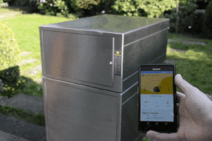 Boxillion: Smart, Internet-Connected Parcel Box