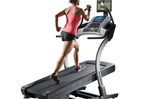Nordictrack X15i Incline Trainer with 15″ TV