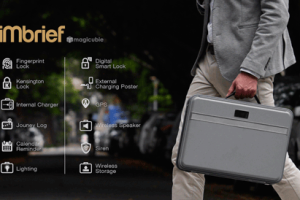 iMbrief Smart Briefcase: GPS + Security + Power