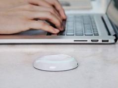 Saent: This Smart Button Keeps Distractions Away