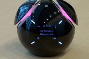 Sony’s Smart Bluetooth Speaker Talks & Dances
