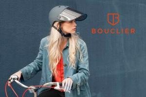 Bouclier Helmet-mounted Visor Blocks UV Rays