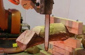 Robotic Sawmill: Kuka Arm + Chainsaw