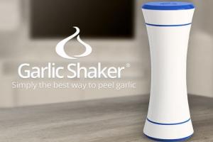 Garlic Shaker: Easy Way To Peel Garlic