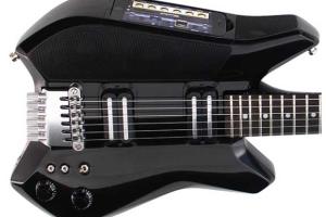 Fusion Guitar: iPhone Integrated Electric Guitar