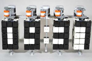 Time Twister: LEGO Mindstorms Digital Clock