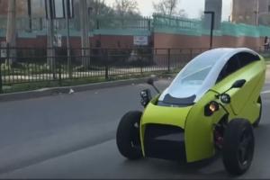 Soki: Two-seat Electric Car Made In Chile [Range = 37 Miles]