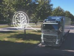 Tomorrow’s Intelligent Truck: Connected Vehicle Thinks For Itself