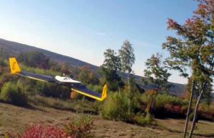 This Drone Autonomously Avoids Obstacles at 30 MPH