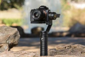 iKan Beholder MS1 3-Axis Motorized Camera Stabilizer