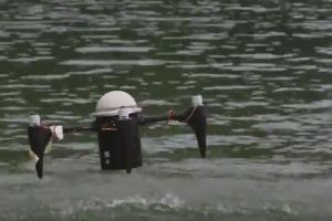 CRACUNS Submersible Drone