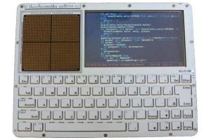 ELLO – DIY Educational Laptop For Makers