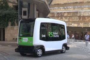 EZ10 Bus: Driverless Bus Accommodates 12 People