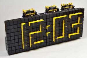 Time Twister 4 LEGO Mindstorms Digital Clock