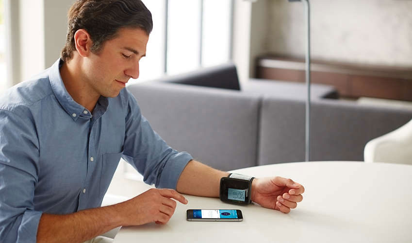Philips-Connected-Wrist-Blood-Pressure-Monitor