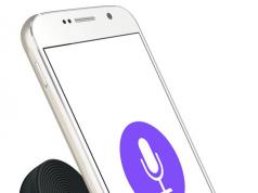 Logitech ZeroTouch: Smart Car Mount with Voice Command App