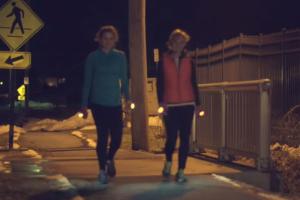 RunLites: Gloves with Lights Keep You Visible At Night