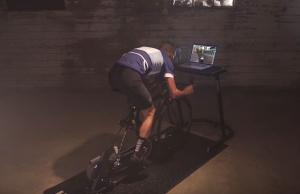 WAHOO KICKR Power Trainer