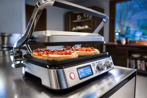 DeLonghi Livenza All-Day Grill, Griddle and Waffle Maker