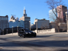 Elio E1c 3-Wheel Vehicle Gets Up to 84mpg