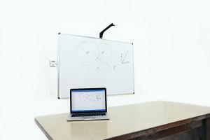 Kaptivo Turns Any Whiteboard Smart