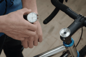 MOSKITO Analog Watch & Bike Speedometer