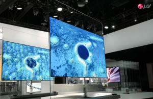 LG SIGNATURE OLED TV W: Ultra-slim Picture-on-Wall TV