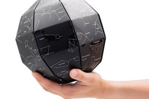 Star Globe: Glows In the Dark to Show Constellations