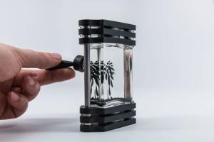 Quantum Ferrofluid Display