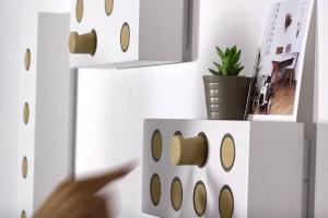 KOLLEN TRYK Interactive Wall Hanger