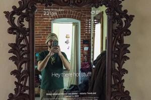 DIY: Ornate Magic Mirror