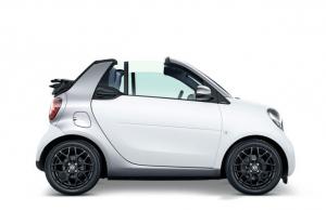 smart fortwo Cabrio Transforming Car