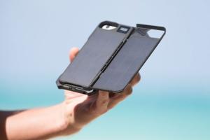 Sunny Solar Battery Case for iPhone 7